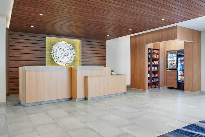 Fairfield Inn & Suites By Marriott Меніфрі Екстер'єр фото