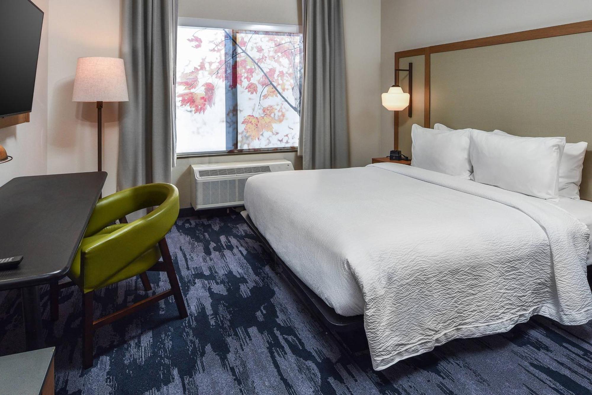 Fairfield Inn & Suites By Marriott Меніфрі Екстер'єр фото